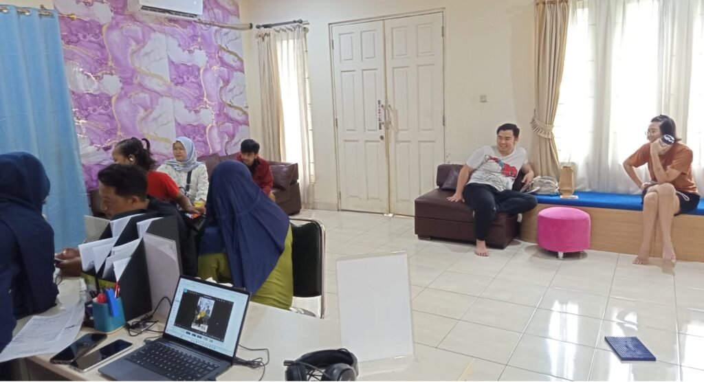 Terapi Anak ASD Sedang