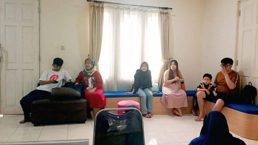 Terapi Anak Menjerit