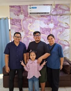 Hipnoterapi Anak Susah Makan Sidoarjo: Menyatukan Pola Pengasuhan ketika Kakek, Nenek, dan Orang Tua Ikut Memberi Makan